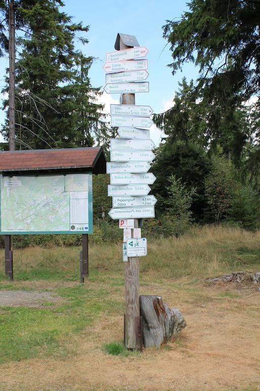 Gasthof Rodachtal Mit Gaestehaus Katharina Schwarzenbach am Wald Exteriör bild